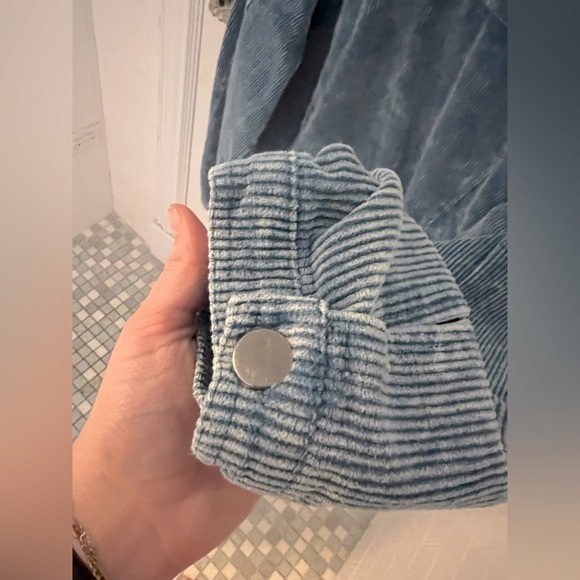 POL Blue Jean Jacket - Picture 12 of 12